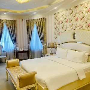 https://villa-40.kandyhotelsnow.com
